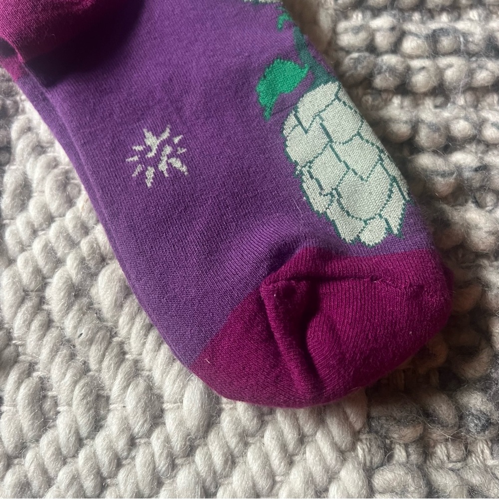 Sock It to Me Purple Hops Women's Socks - Picture 5 of 5
